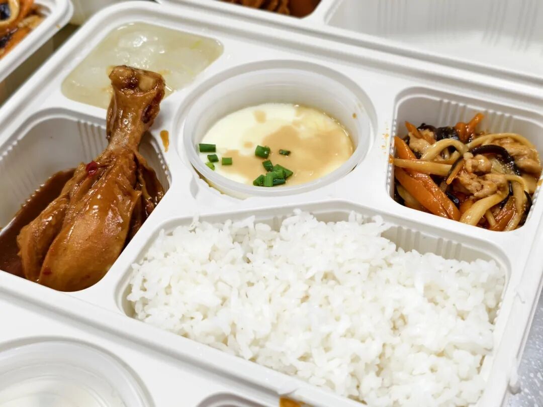 餐盒.jpg