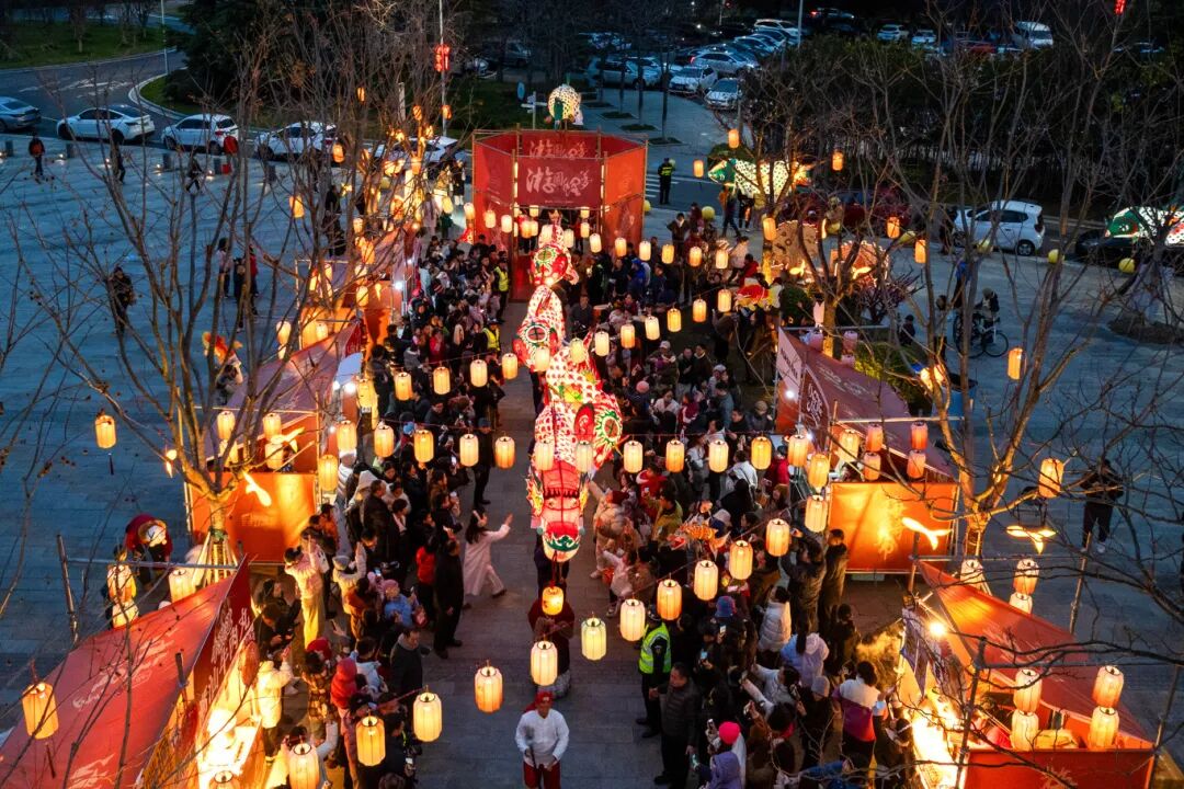 《游园鲤梦 非遗闹春》.jpg