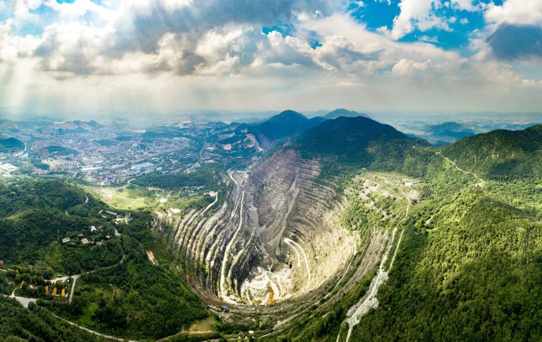 黄石国家矿山公园.jpg